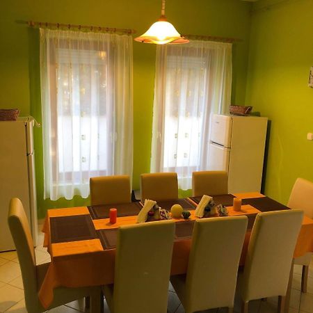 Kristaly Apartmanhaz Sarvar Exterior photo